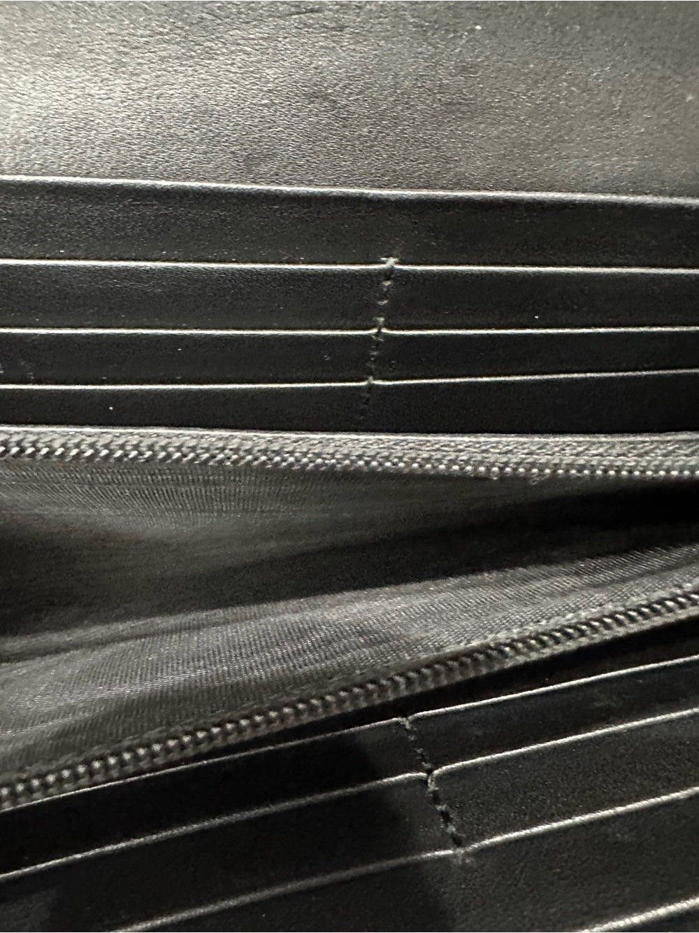 Gucci GG Marmont Matelassé Black Leather Continental Wallet - Picture 11 of 14